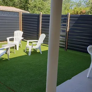 Le Paradis Acquis Ferienhaus